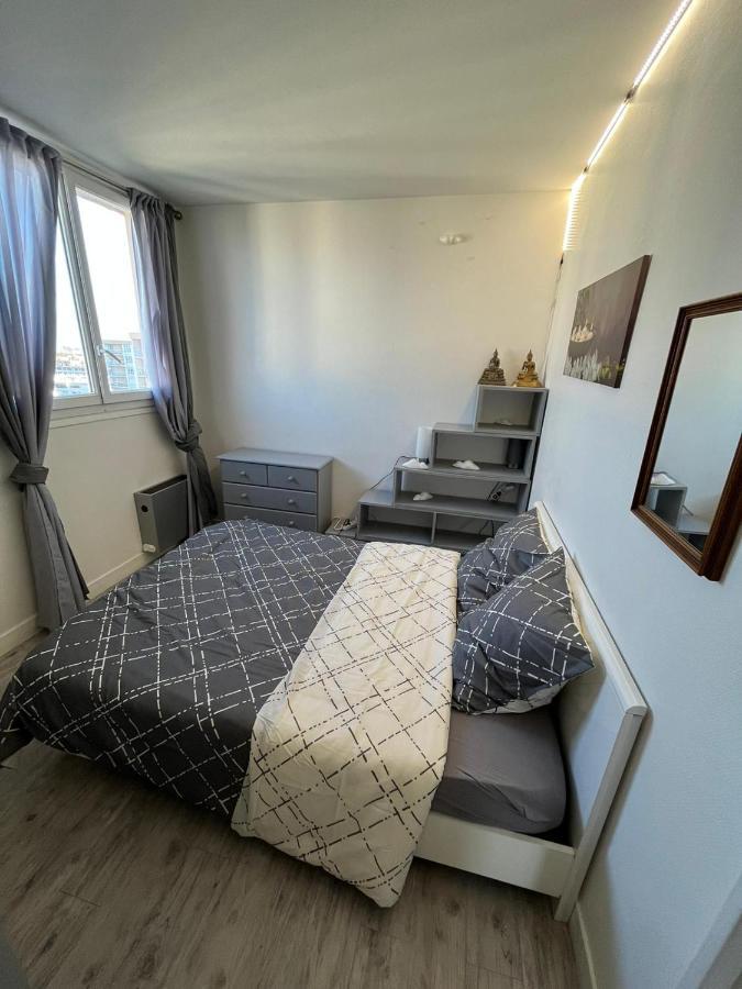 Grand Appartement Proche De Paris Chilly-Mazarin Luaran gambar